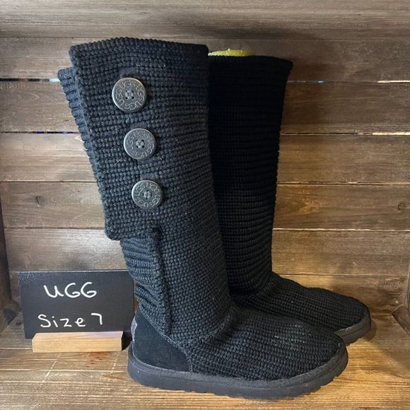 Womens UGG Cardy 5819 Black Knit Tall Foldover Button Boots Shoes Size 7‎ M GUC - Picture 1 of 8